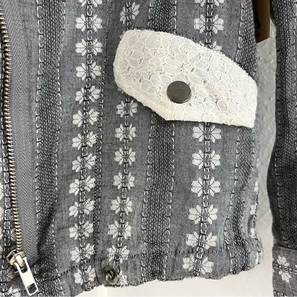 PPLA Tai Jacket   - Picture 6 of 11
